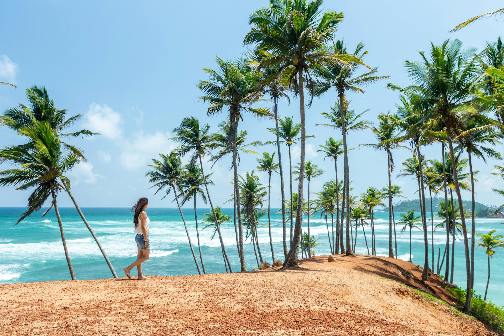 beach in sri lanka